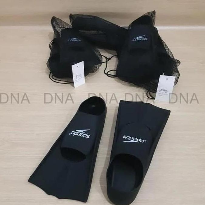 SPEEDO Sepatu Karet Renang Speedo ukuran 30-41 dan Kacamata