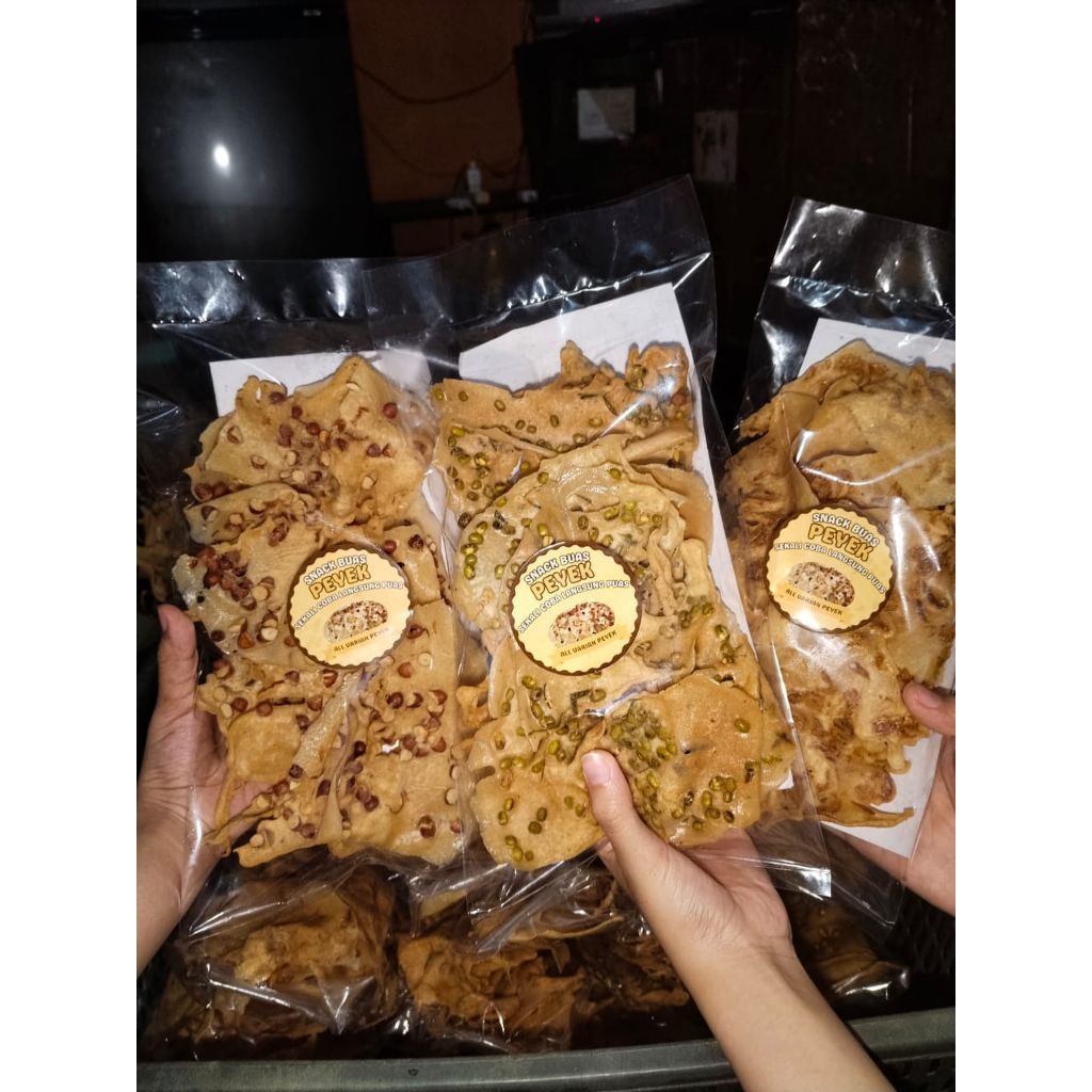 Aneka peyek,peyek kacang hijau,peyek kacang tanah,peyek kacang kedelai,peyek rebon