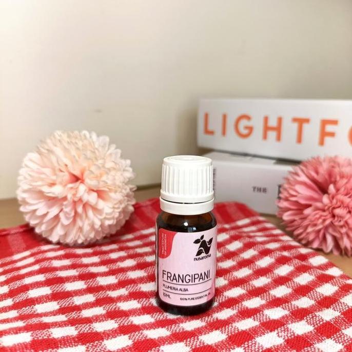 Vitbig- Nusaroma Essential Oil Frangipani 10Ml