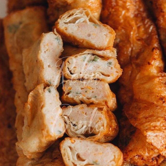 Rouge- Kani Crab Roll Half Roku Bento Bsd Isi 7 Roll Frozen Lumpia Rajungan