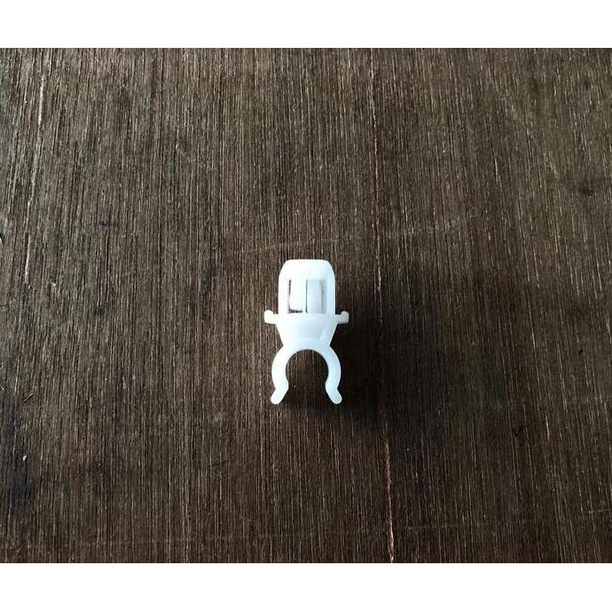 Yesss- Klip Dudukan Tiang Kap Mesin Civic Ferio 1996-2000