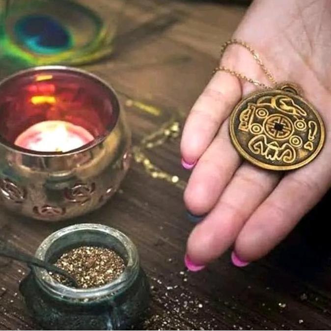 Goldsand- Kalung Amulet Untuk Kekayaan Dan Keberuntungan Jewellery Pengait