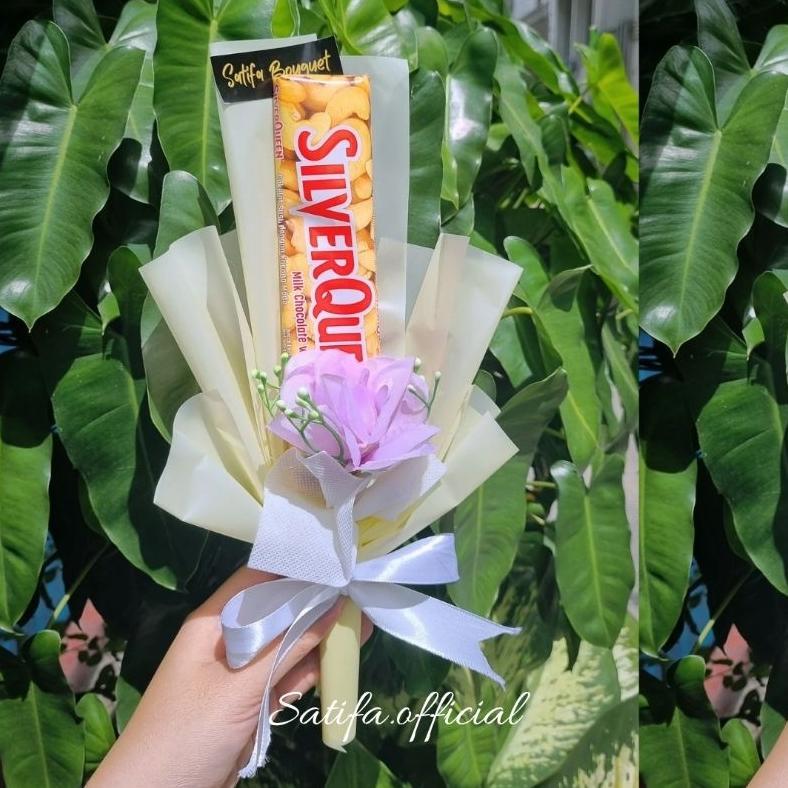 Promo Velantine Bouquet Coklat Silverqueen Special Valentine Day Edition Snack Hadiah Ulang Tahun / 