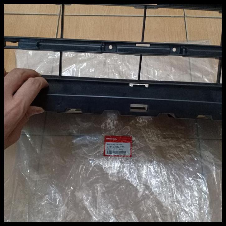 TERMURAH GRILL BUMPER CIVIC FB GRILL BUMPER BAWAH CIVIC FB 2015-2016 ORIGINAL 