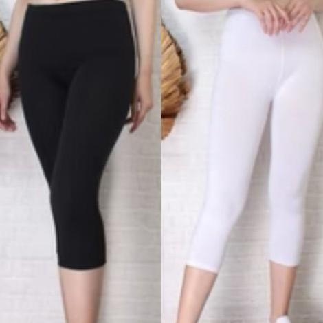 Yurima- Paket 2 Pcs Legging 7/8 Spandex Licin Leging Pendek Wanita