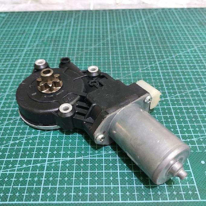 KONDISI BARU DINAMO DC MOTOR GEARBOX 12VDC 110RPM TORSI KUAT GEAR MOTOR DC 12V