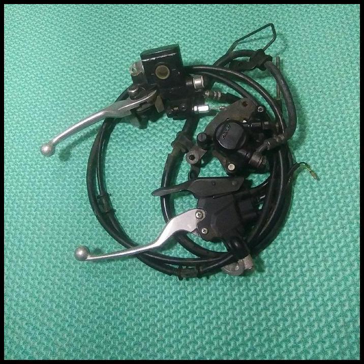 TERBARU MASTER KALIPER REM DEPAN 1SET CBS KIRI BELAKANG HONDA BEAT DELUXE . BEAT STREET . GENIO . SC