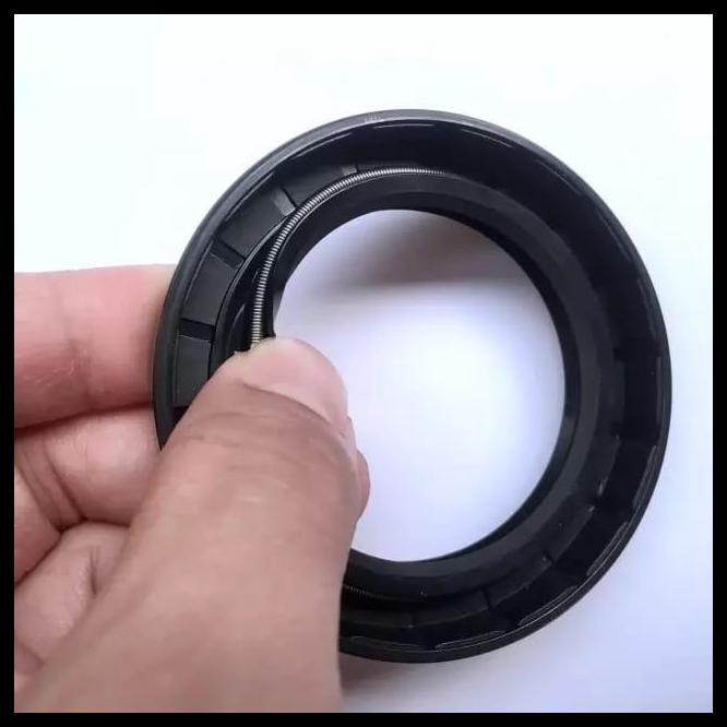 HOT DEAL OIL SEAL TC 22*38*8 NBR / TC 22X38X8 / TC 22 38 8 NBR 