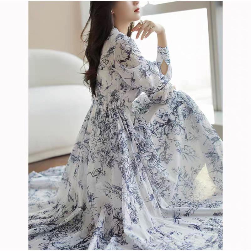 D1319 Hugo Korean Style Floral Vintage Maxi Dress Casual Formal Retro Look Porcelain Motif Hijab Bus