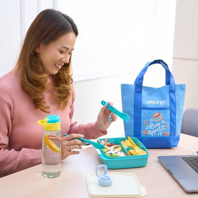 Yxwrg- Cpm Xavia Lunch Bag Set Of 4 Pcs