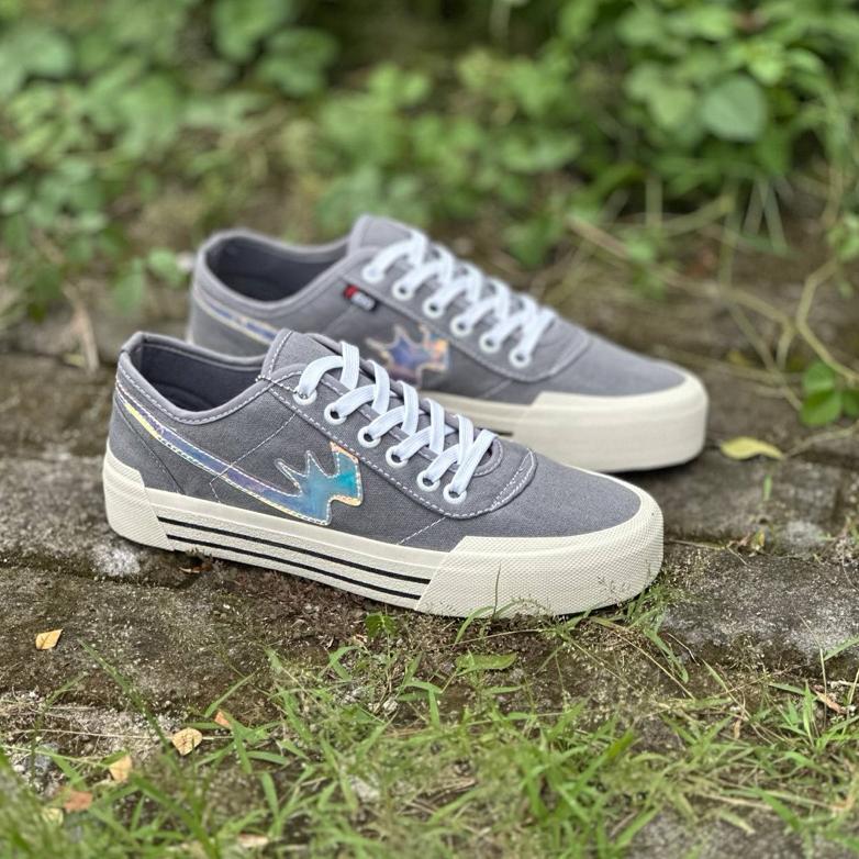 Sepatu Sneakers Coilover Reflective Pria Wanita Couple