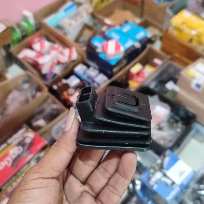 karet boot garpu perseneling toyota starlet 1e 2e PROMO