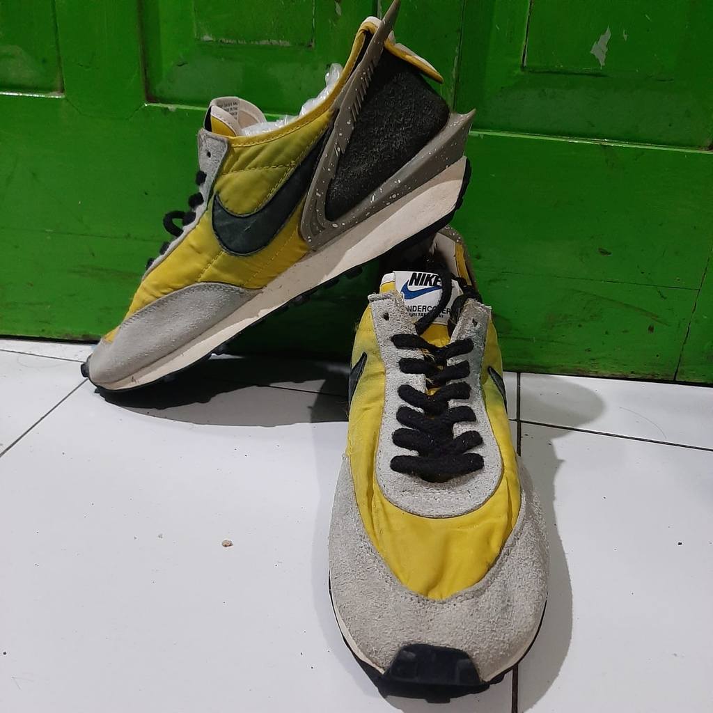 SEPATU UNDERCOVER JUN TAKAHASHI 42/27CM
