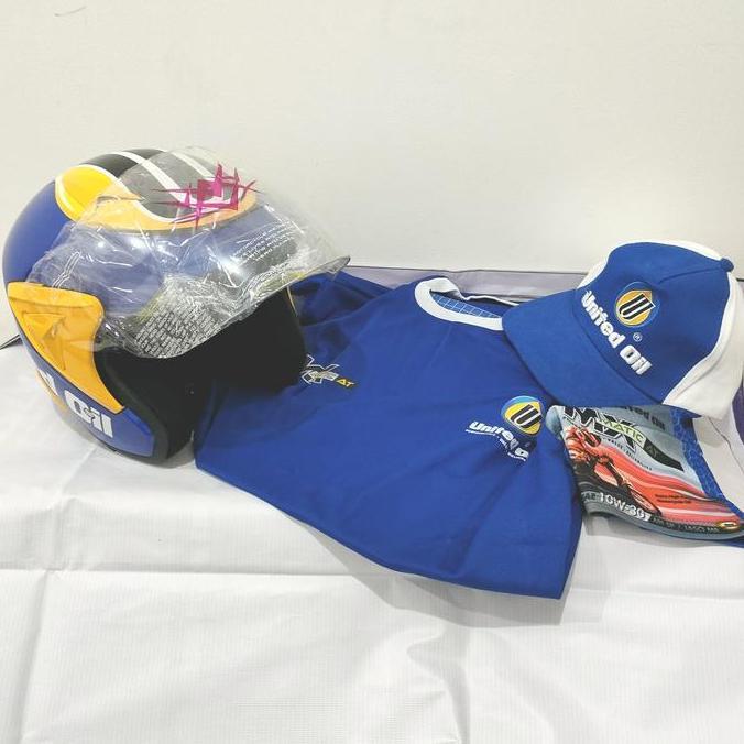 UNITED OIL MERCHANDISE HELM KAOS TOPI LIMITED EDITION