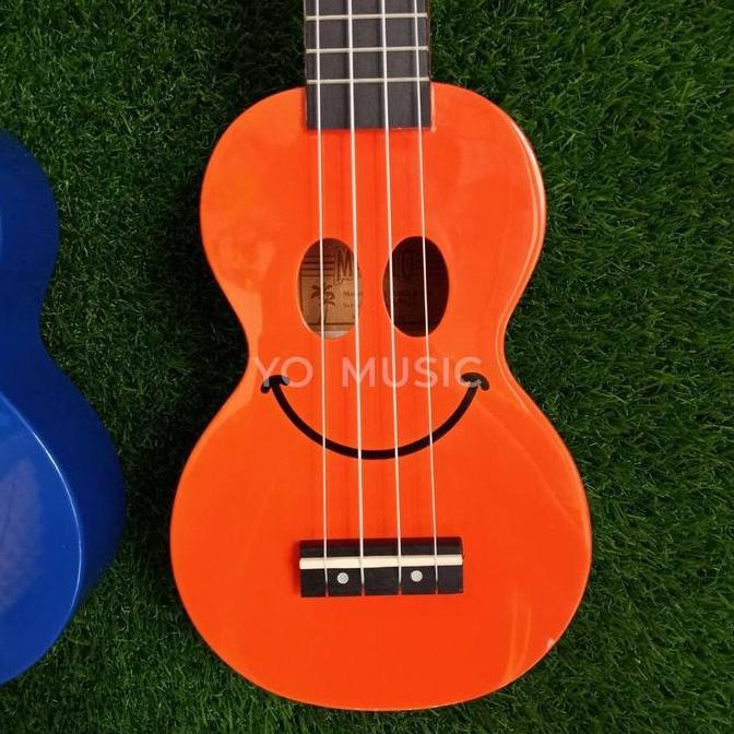 Mahalo Ukulele U Smile Limited Edition EQ/Non EQ Mahalo Original EIG