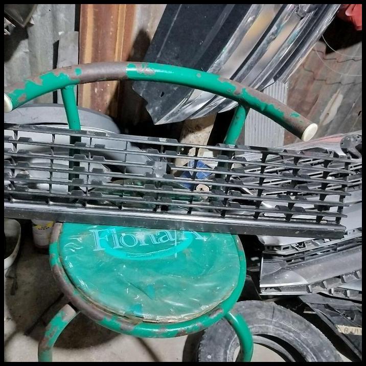 GRATIS ONGKIR GRILL TOYOTA COROLLA KE70 KE72 TAHUN 1981-1983 ORIGINAL PART DI RJM 