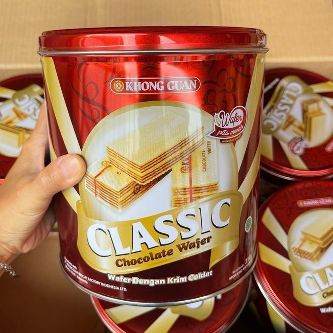 Agen Distributor Makanan Ringan Sna Hampers Lebaran Biskuit Kaleng Khong Guan Classic Chocolate Wafe