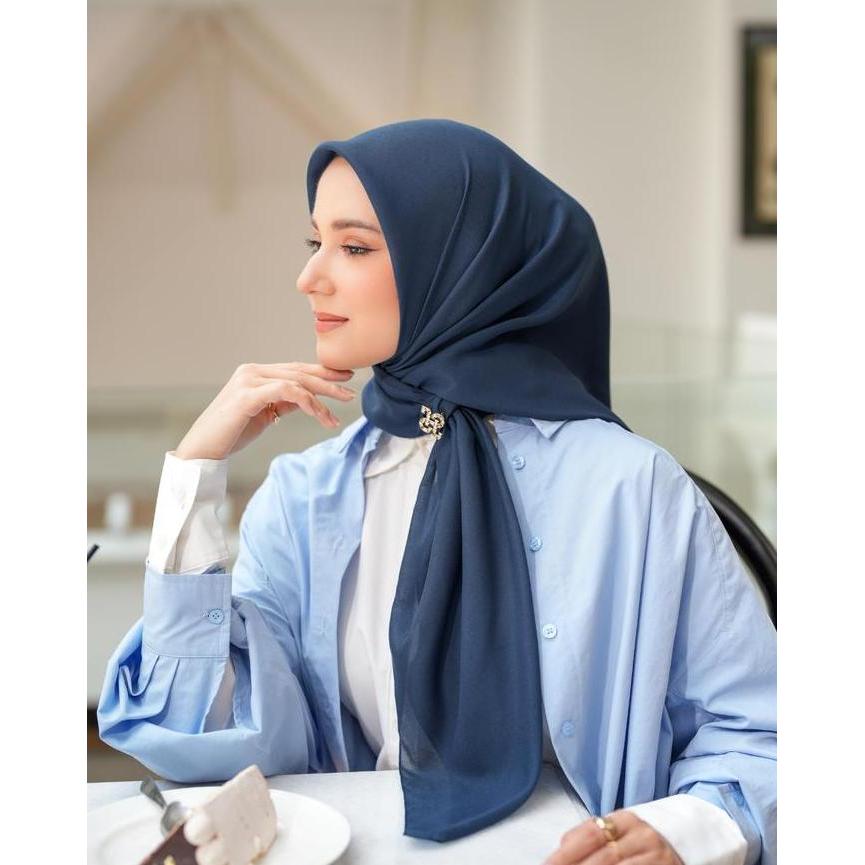 Heaven Lights - Voal Plain - Hijab Voal Polos Segi Empat
