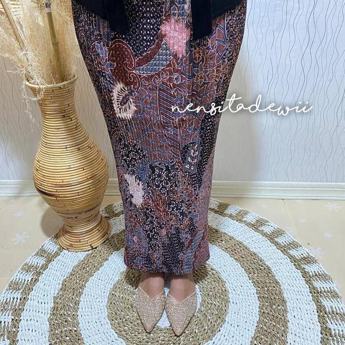 Rok Plisket Lis Gold / Gliter Gold - Warna & Motif Cantik