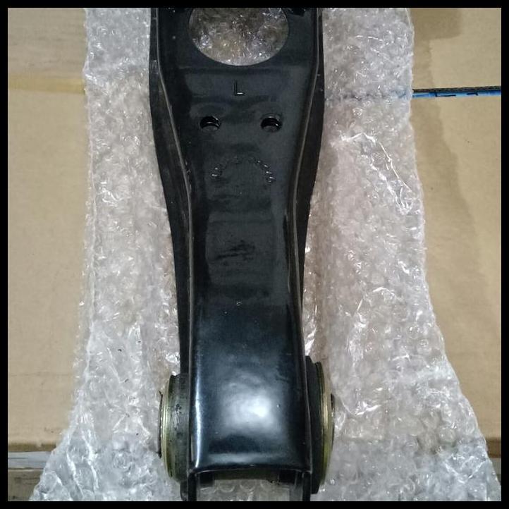 TERLARIS SAYAP BAWAH LOW ARM ASSY TOYOTA KIJANG GRAND 5K SEBELAH LH ORIGINAL 
