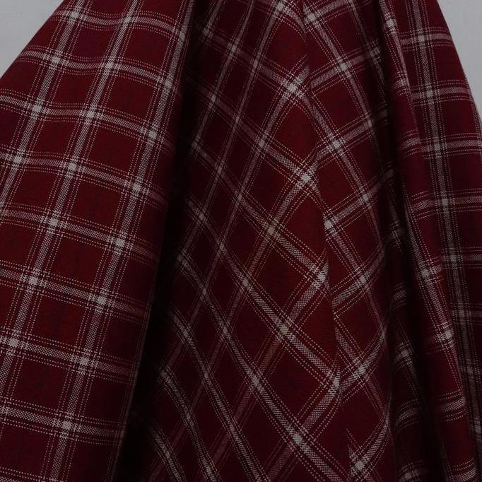 Ready Kain Kotak Yarndyed( dasar merah maroon garis krem )