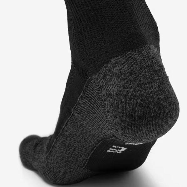 kaos kaki running 5 jari / kaos kaki lari / kaos kaki 5 jari LM