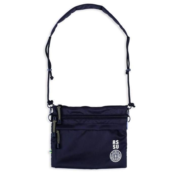 DE60 >> Russ Bag Tas Slingbag Elmaya Black Selempang Pria