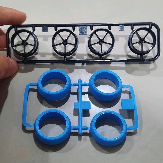 Velg Large + Ban Hard Biru Muda Large Ori Tamiya
