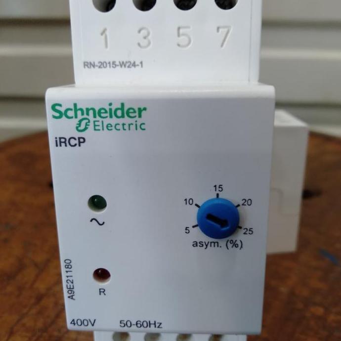 RCP relay kontrol fase schneider