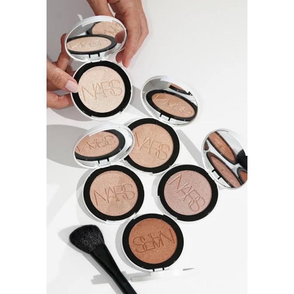 NARS - Light Ref Luminizing Powder - NARS Highlighter