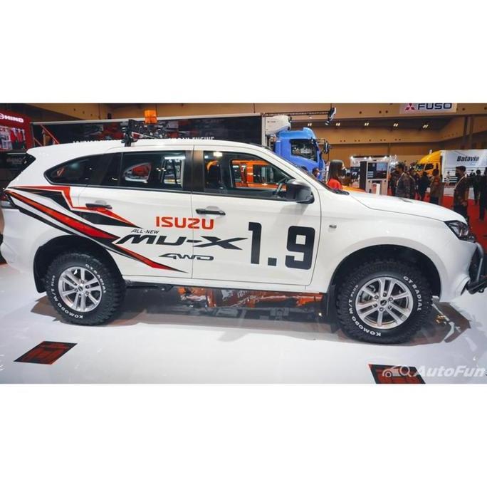 ZOVALA KARPET DASAR ISUZU MUX