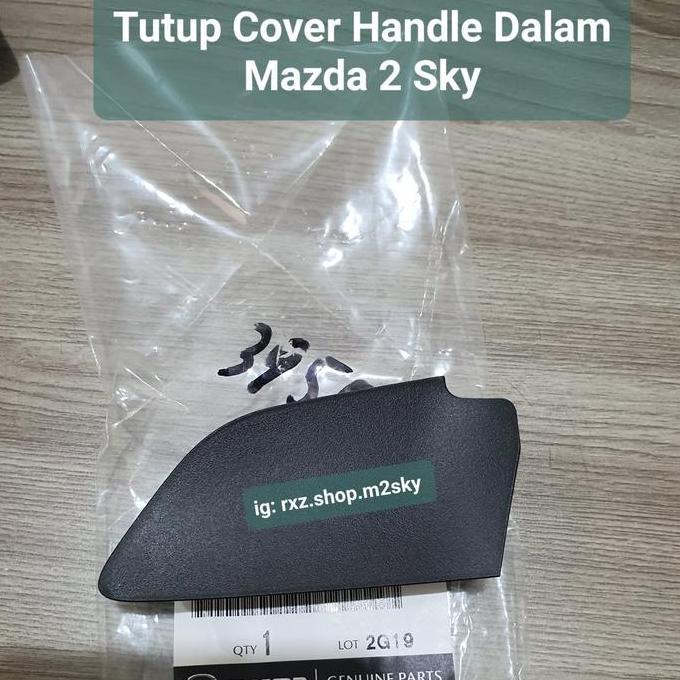 Tutup Baut Cover Handle Dalam Pintu Tuas Cap Mazda 2 Skyactiv