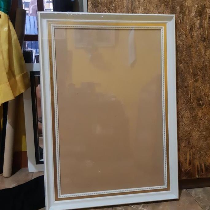 figura frame ukrn 50 x 75