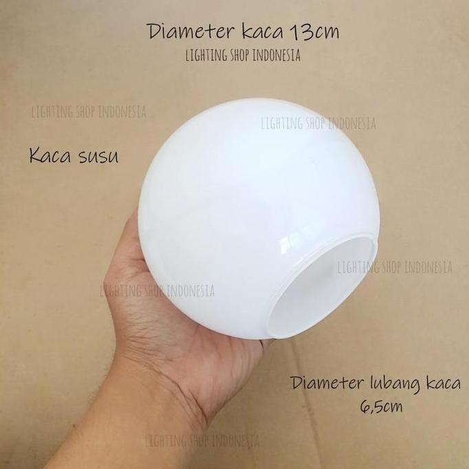 Kaca bulat untuk lampu gantung