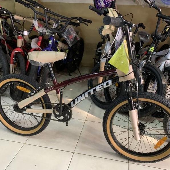 Sepeda BMX 20 United Dbased 7 Tahun Sampai Dewasa