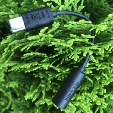 Promo SONY Converter Audio Dongle Type C to 3.5mm Xperia 1 5 XZ2 XZ3 Ori Diskon