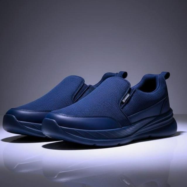 Diskon Sepatu Sneaker Pria Sepatu Slip On Tanpa Tali Cowo