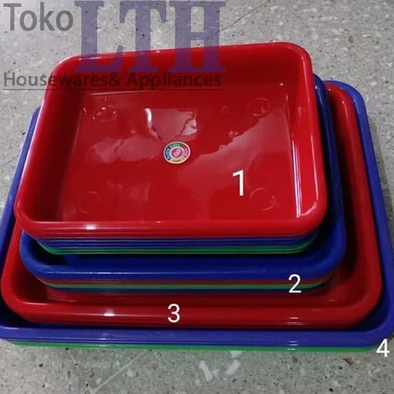 Nampan 4 Komet Star / Baki Plastik