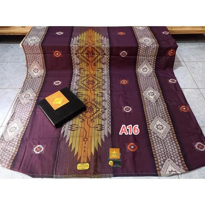 Disiniaja- Sarung Wadimor Jacquard Classic Songket Putih Terbaru