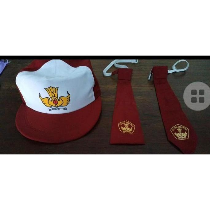 Topi dan Dasi SD Merah