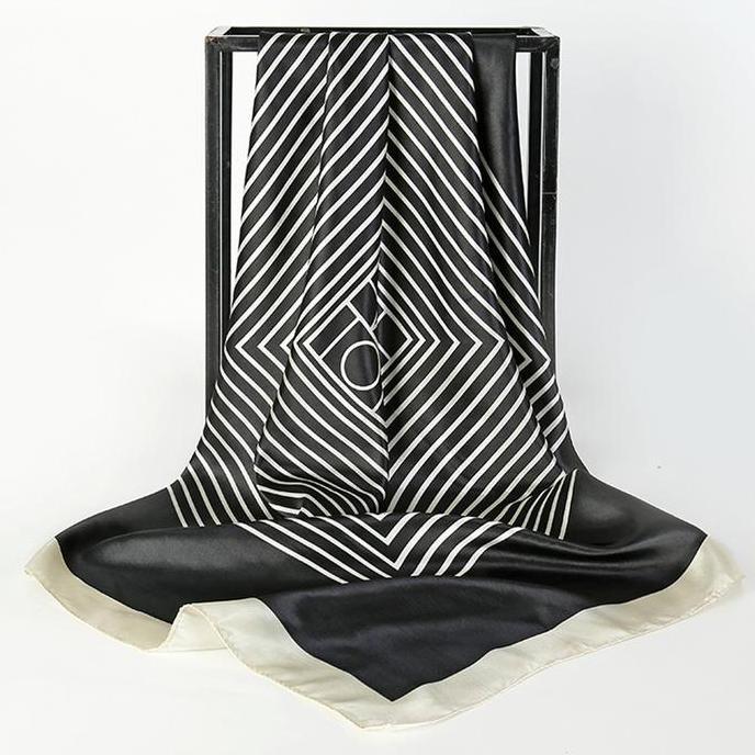 Urbanstoreempat_ - 9*9Cm Syal Sutra Imitasi Shawl Hijab Segi Empat Besar Wanita Temperamen Sederhana