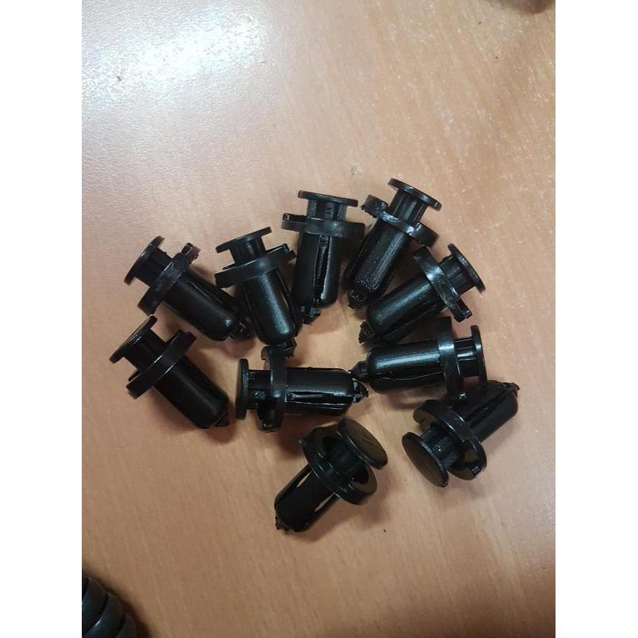 Clip - Klip Atau Kancing Bumper Inner Atau Liner Fender Mobil Honda Brio Mobilio Freed City Civic Hr