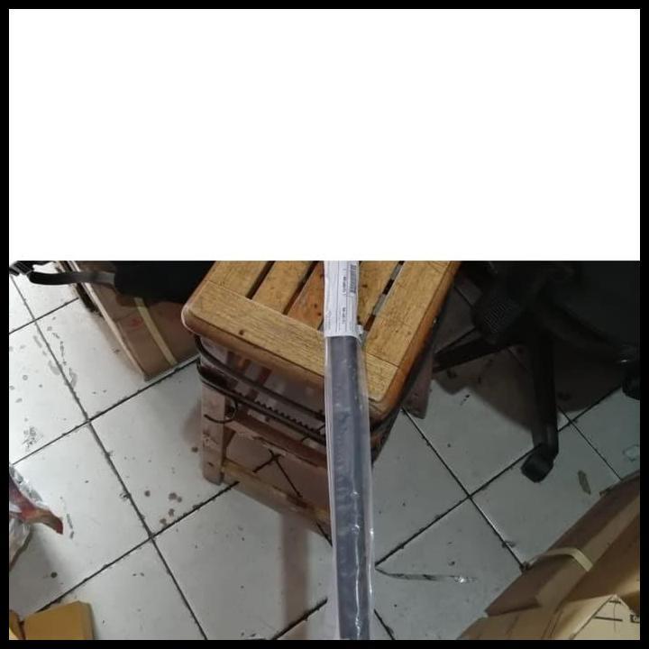 TERLARIS PELIPIT KACA LIST KACA DEPAN KANAN FORTUNER 