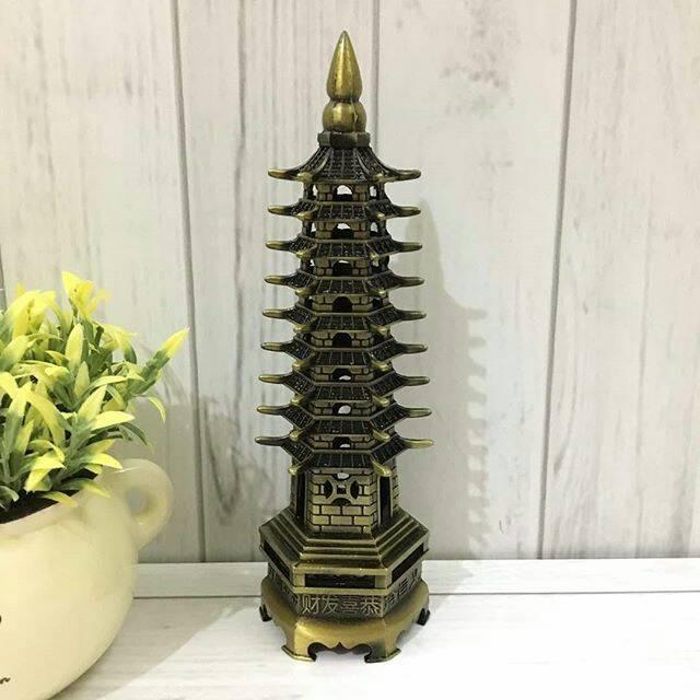 Pajangan Menara Pagoda Thailand