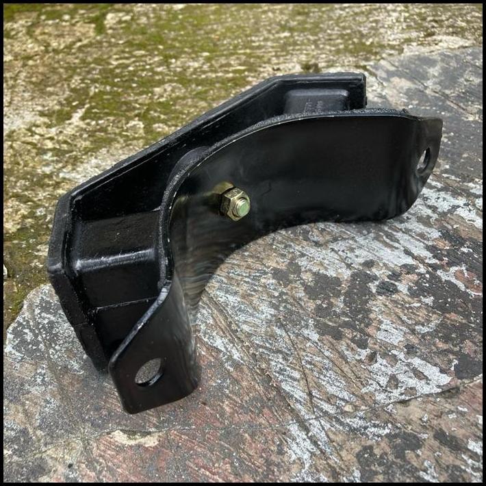 TERLARIS INSULATOR ENGINE MOUNTING REAR NO.1 TRANSMISSION TRANS PANGKON DUDUKAN MESIN BELAKANG GEAR 
