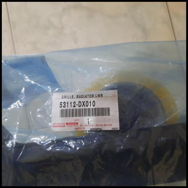 TERLARIS KUMIS BUMPER / GRILL RADIATOR BAWAH INNOVA 2014 2015 ORI 