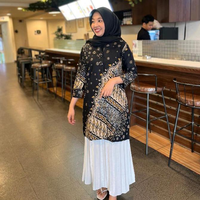 TERLARIS Batik Tunik Wanita Kerja Qistina Batik Bahan katun model kancing depan motif hitam bunga