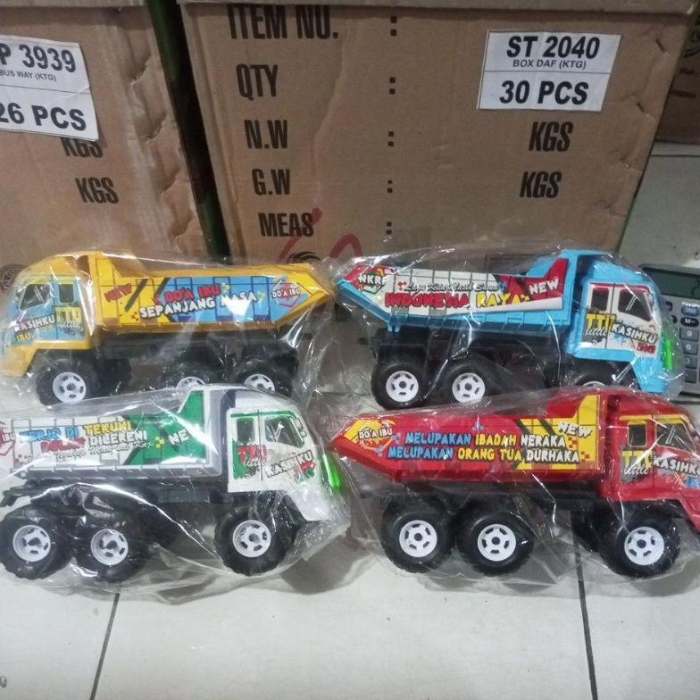 flash sale mainan mobil truk bak pasir/truk oleng + stiker dan kata2 ttd new