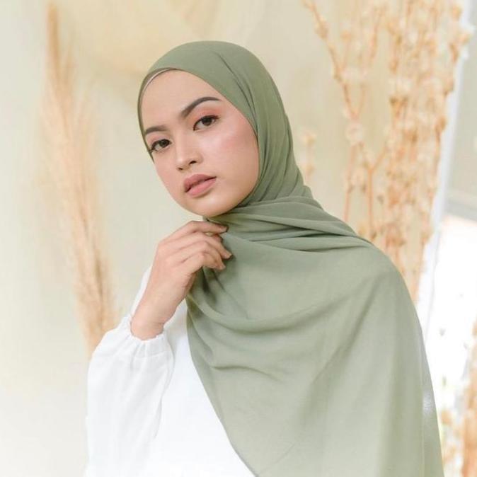 DS166 - SAGE GREEN Pashmina Ceruty Babydoll ( Hijab Warna Sage Green )