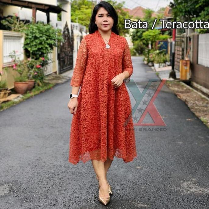 Ryuca - Dress Pesta Brukat Silvana Wanita Gaun  Brokat V-Neck A-Line